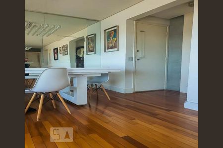 Apartamento à venda com 126m², 3 quartos e sem vagaSala