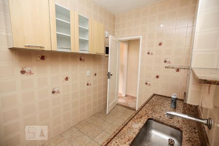 Apartamento para alugar com 60m², 2 quartos e sem vaga Apartamento para alugar com 60m², 2 quartos e sem vagaCozinha