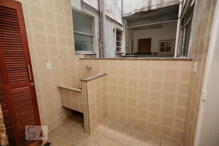 Apartamento para alugar com 60m², 2 quartos e sem vaga Apartamento para alugar com 60m², 2 quartos e sem vagaÁrea de Serviço