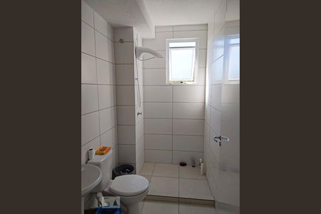 Banheiro de apartamento para alugar com 2 quartos, 52m² em Scharlau, São Leopoldo
