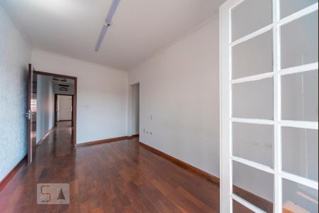 Casa para alugar com 225m², 4 quartos e 5 vagas Casa para alugar com 225m², 4 quartos e 5 vagasQuarto 3