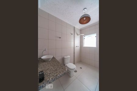 Casa para alugar com 225m², 4 quartos e 5 vagas Casa para alugar com 225m², 4 quartos e 5 vagasBanheiro do Quarto 3