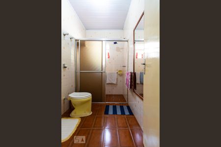 Banheiro Social de casa à venda com 3 quartos, 147m² em Vila Mira, São Paulo