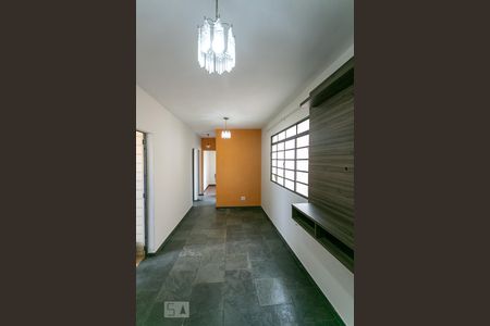 Apartamento à venda com 3 quartos, 68m² em Sagrada Família, Belo Horizonte