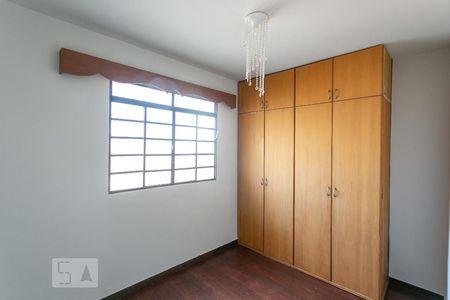 Apartamento à venda com 3 quartos, 68m² em Sagrada Família, Belo Horizonte