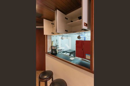 Apartamento para alugar com 44m², 1 quarto e 1 vaga Apartamento para alugar com 44m², 1 quarto e 1 vagaCozinha - Armários