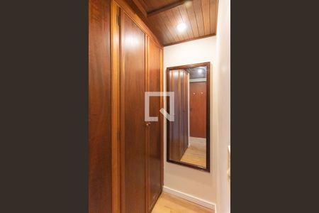 Apartamento para alugar com 44m², 1 quarto e 1 vaga Apartamento para alugar com 44m², 1 quarto e 1 vagaArmários