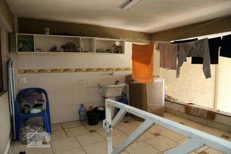 Casa à venda com 400m², 3 quartos e 2 vagasÁrea de Serviço