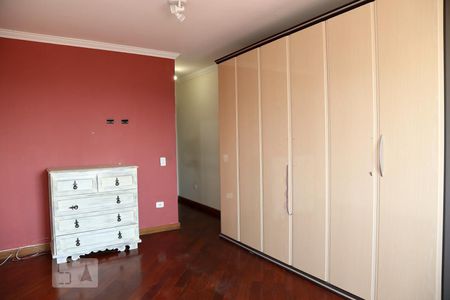 Casa à venda com 400m², 3 quartos e 2 vagasQuarto 3 - Suíte