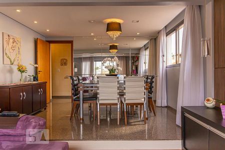 Sala de Estar de apartamento à venda com 4 quartos, 240m² em Jardim da Saúde, São Paulo