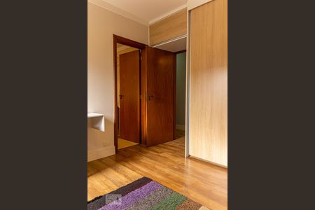 Apartamento à venda com 240m², 4 quartos e 3 vagasSuíte 3