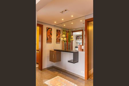 Apartamento à venda com 240m², 4 quartos e 3 vagasHall de Entrada