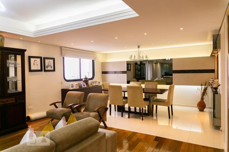 Sala de apartamento à venda com 4 quartos, 250m² em Aclimação, São Paulo