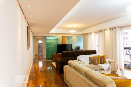 Sala de apartamento à venda com 4 quartos, 250m² em Aclimação, São Paulo