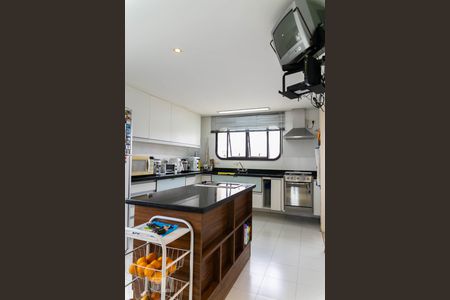 Apartamento à venda com 250m², 4 quartos e 3 vagasCozinha