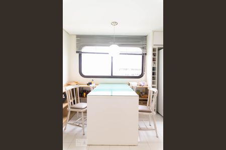 Apartamento à venda com 250m², 4 quartos e 3 vagasCozinha