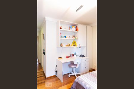 Apartamento à venda com 250m², 4 quartos e 3 vagasSuíte 1