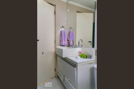 Apartamento à venda com 250m², 4 quartos e 3 vagasBanheiro