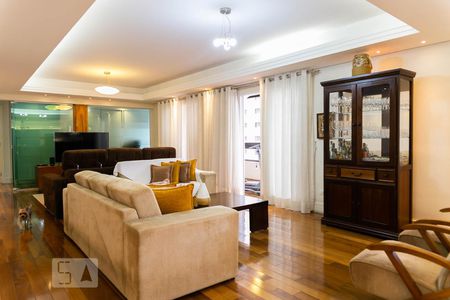 Apartamento à venda com 250m², 4 quartos e 3 vagasSala