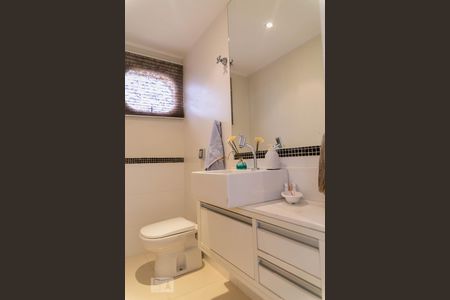 Apartamento à venda com 250m², 4 quartos e 3 vagasLavabo