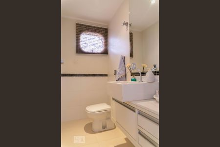 Apartamento à venda com 250m², 4 quartos e 3 vagasLavabo