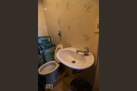 Apartamento para alugar com 211m², 3 quartos e 2 vagasBanheiro de serviço 2