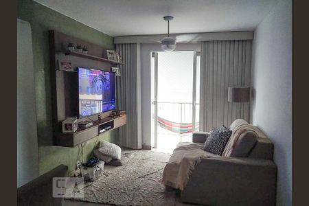 Sala de apartamento para alugar com 2 quartos, 50m² em Taquara, Rio de Janeiro