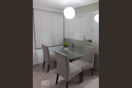 Sala de apartamento para alugar com 2 quartos, 50m² em Taquara, Rio de Janeiro