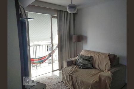 Sala de apartamento para alugar com 2 quartos, 50m² em Taquara, Rio de Janeiro