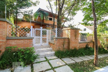 Casa à venda com 1118m², 4 quartos e 8 vagasFachada