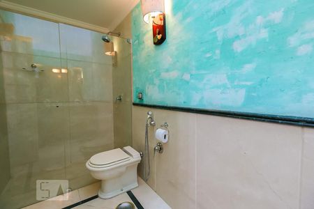 Casa à venda com 1118m², 4 quartos e 8 vagasBanheiro da Suíte 1