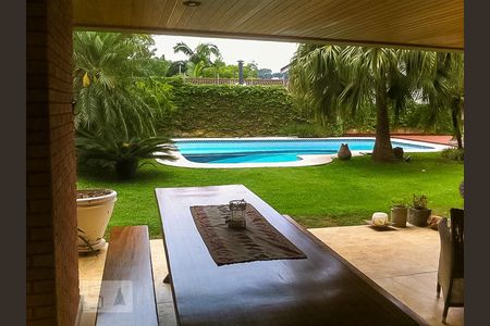 Casa à venda com 1118m², 4 quartos e 8 vagasÁrea Externa