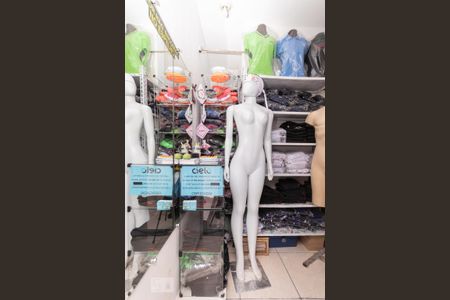 Quarto 2 de casa para alugar com 2 quartos, 45m² em Jardim Aurora, São Paulo