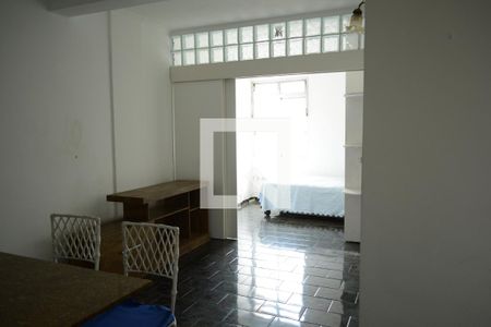 Apartamento para alugar com 57m², 2 quartos e sem vaga Apartamento para alugar com 57m², 2 quartos e sem vagaSala