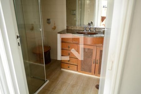 Apartamento para alugar com 57m², 2 quartos e sem vaga Apartamento para alugar com 57m², 2 quartos e sem vagaBanheiro