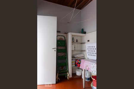 Casa à venda com 700m², 4 quartos e 1 vagaÁrea de Serviço