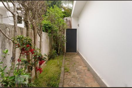 Casa à venda com 700m², 4 quartos e 1 vagaCorredor