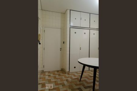 Casa à venda com 700m², 4 quartos e 1 vagaCopa