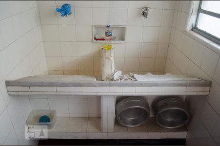 Casa à venda com 700m², 4 quartos e 1 vagaÁrea de Serviço