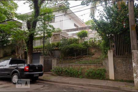 Casa à venda com 700m², 4 quartos e 1 vagaFachada