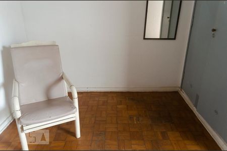 Casa à venda com 700m², 4 quartos e 1 vagaQuarto de Serviço 1