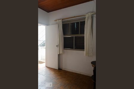 Casa à venda com 700m², 4 quartos e 1 vagaQuarto de Serviço 1