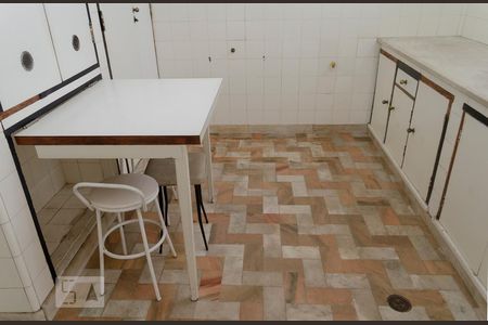 Casa à venda com 700m², 4 quartos e 1 vagaCozinha