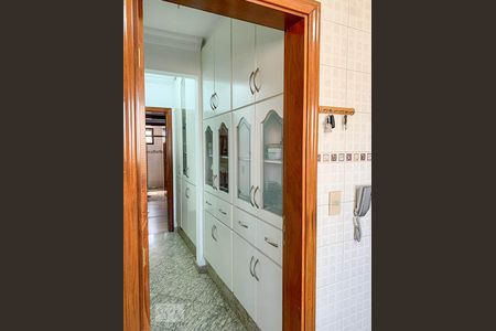 Apartamento à venda com 200m², 4 quartos e 3 vagasCozinha