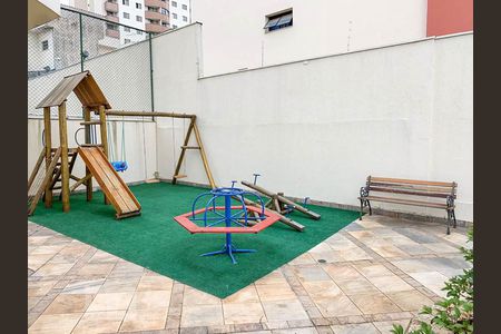 Apartamento à venda com 200m², 4 quartos e 3 vagasÁrea Comum - Playground