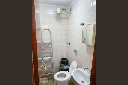 Apartamento à venda com 200m², 4 quartos e 3 vagasBanheiro de Serviço