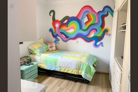 Apartamento à venda com 200m², 4 quartos e 3 vagasQuarto 4