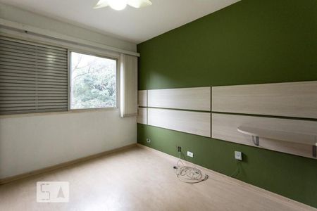 Apartamento à venda com 105m², 2 quartos e 1 vaga Apartamento à venda com 105m², 2 quartos e 1 vagaQuarto