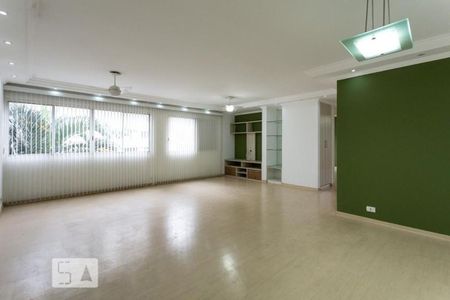 Apartamento à venda com 105m², 2 quartos e 1 vaga Apartamento à venda com 105m², 2 quartos e 1 vagaSala