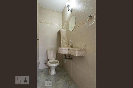 Apartamento à venda com 105m², 2 quartos e 1 vaga Apartamento à venda com 105m², 2 quartos e 1 vagaBanheiro